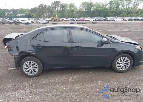 2017 Toyota Corolla Le z USA, uszkodzony, nr VIN 2T1BURHE7HC834740